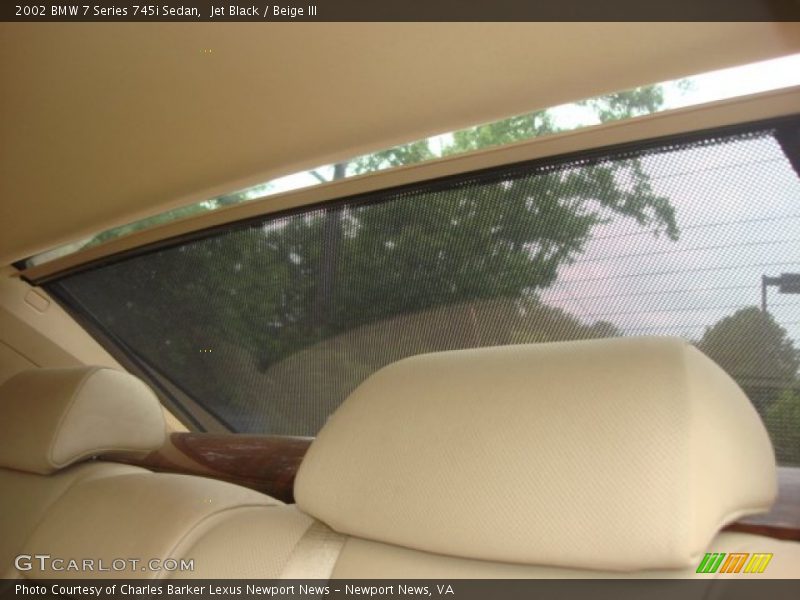Jet Black / Beige III 2002 BMW 7 Series 745i Sedan