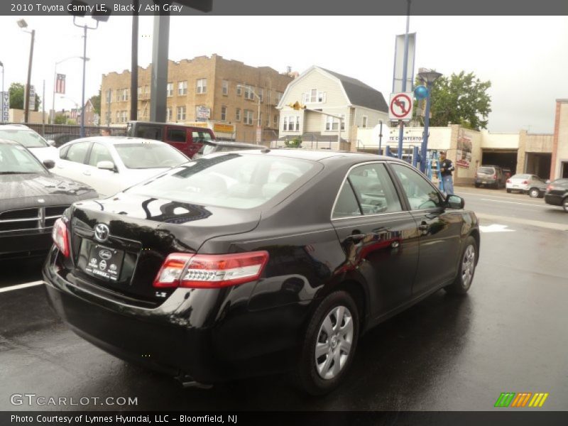 Black / Ash Gray 2010 Toyota Camry LE