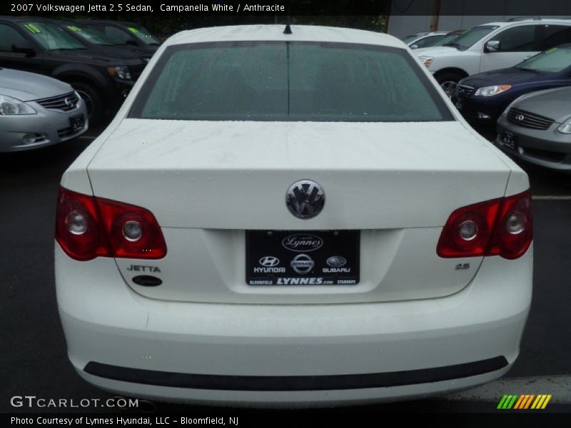 Campanella White / Anthracite 2007 Volkswagen Jetta 2.5 Sedan