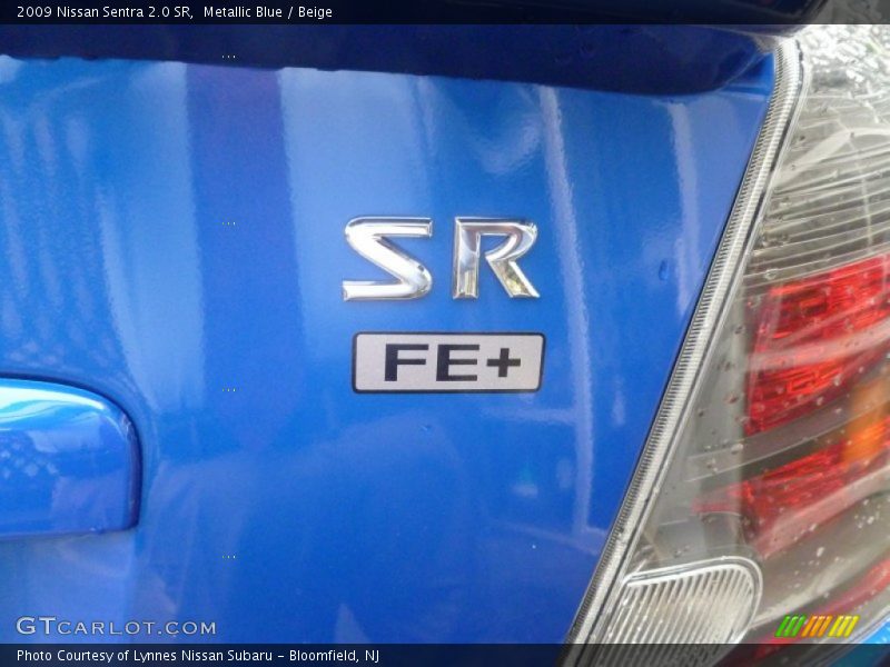 Metallic Blue / Beige 2009 Nissan Sentra 2.0 SR