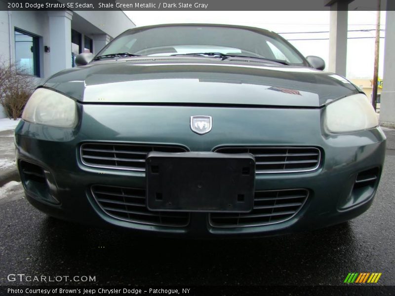 Shale Green Metallic / Dark Slate Gray 2001 Dodge Stratus SE Sedan