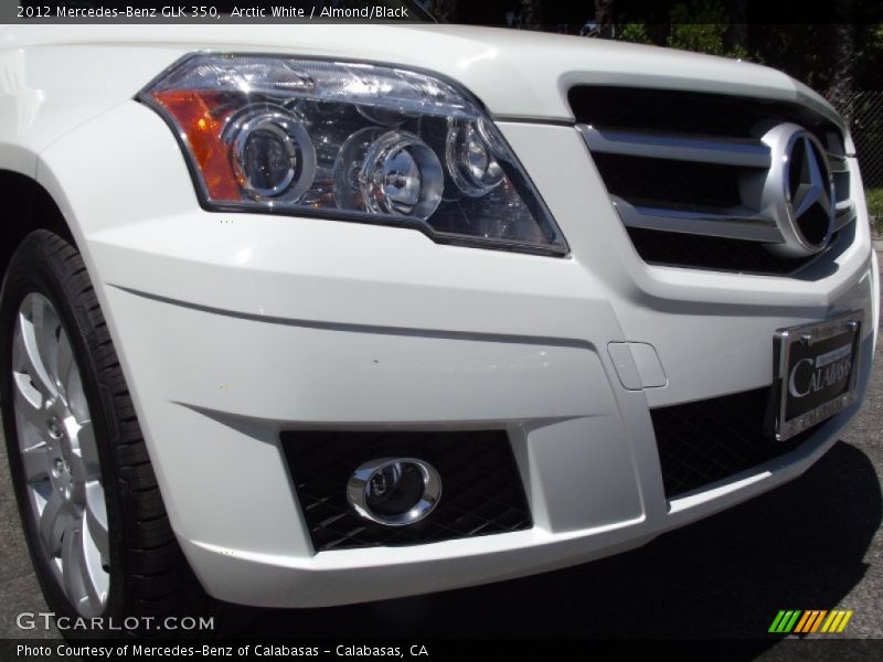 Arctic White / Almond/Black 2012 Mercedes-Benz GLK 350