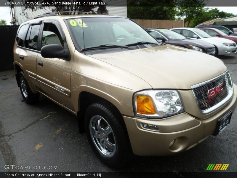 Sand Beige Metallic / Light Tan 2004 GMC Envoy SLE 4x4