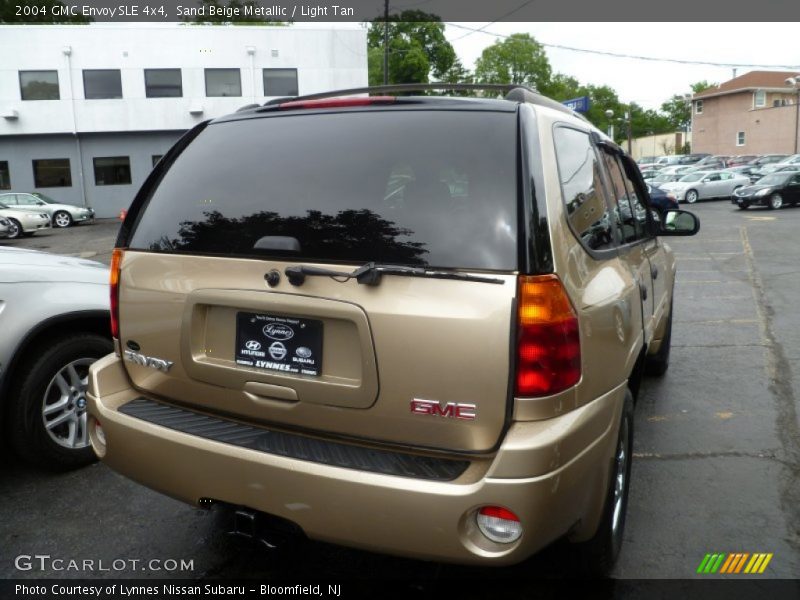Sand Beige Metallic / Light Tan 2004 GMC Envoy SLE 4x4