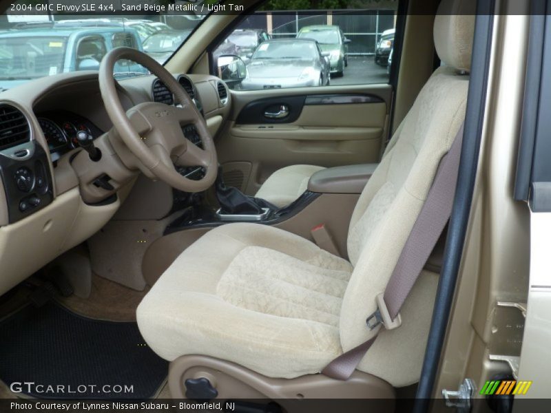 Sand Beige Metallic / Light Tan 2004 GMC Envoy SLE 4x4
