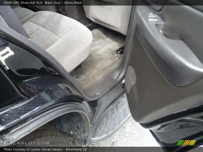 Black Onyx / Ebony Black 2006 GMC Envoy SLE 4x4