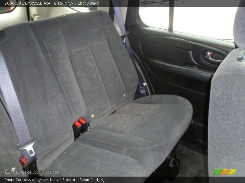Black Onyx / Ebony Black 2006 GMC Envoy SLE 4x4
