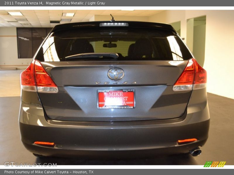 Magnetic Gray Metallic / Light Gray 2011 Toyota Venza I4