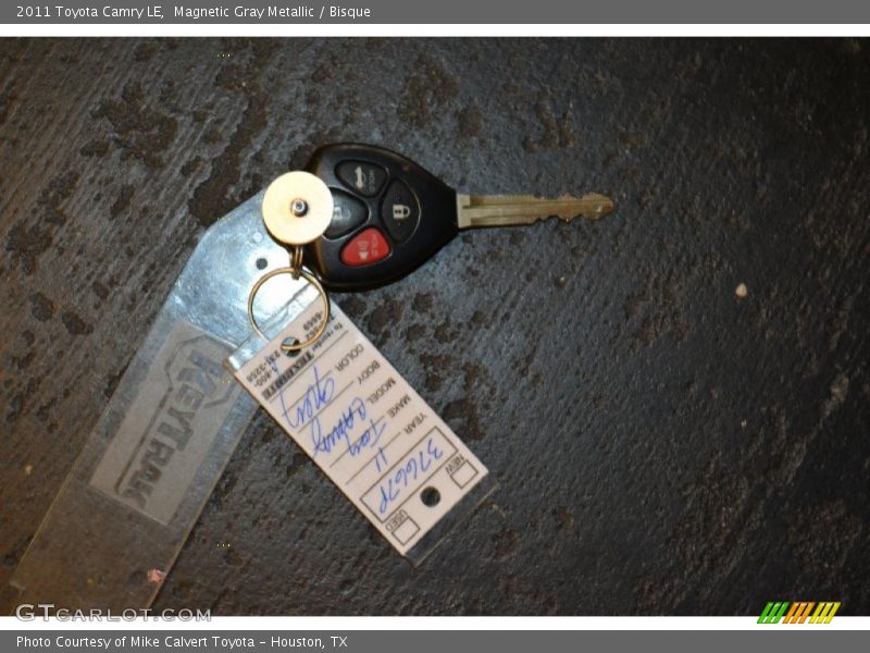 Magnetic Gray Metallic / Bisque 2011 Toyota Camry LE