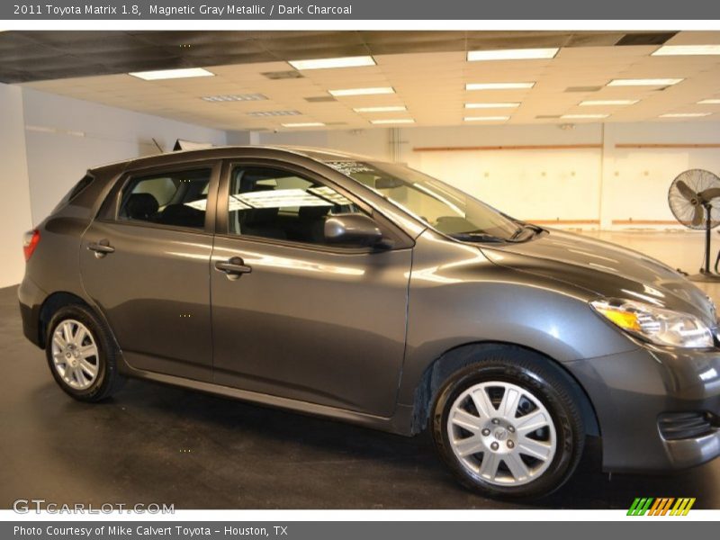 Magnetic Gray Metallic / Dark Charcoal 2011 Toyota Matrix 1.8