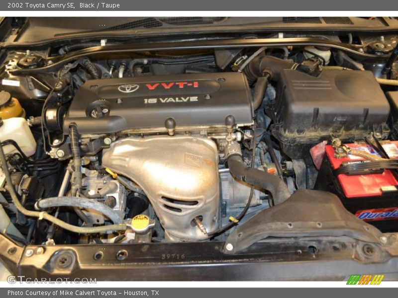 Black / Taupe 2002 Toyota Camry SE