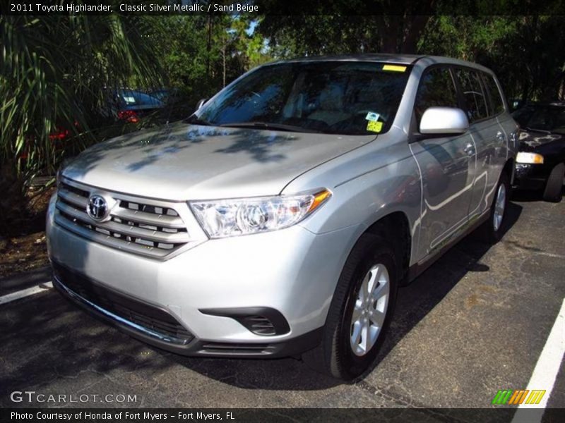 Classic Silver Metallic / Sand Beige 2011 Toyota Highlander