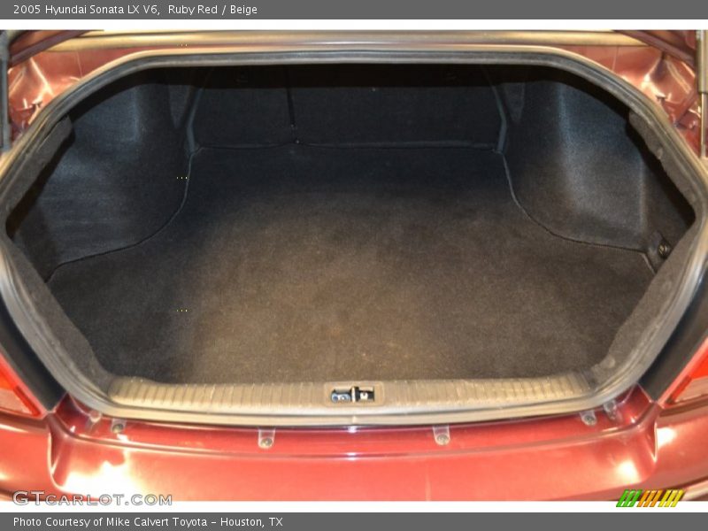 Ruby Red / Beige 2005 Hyundai Sonata LX V6