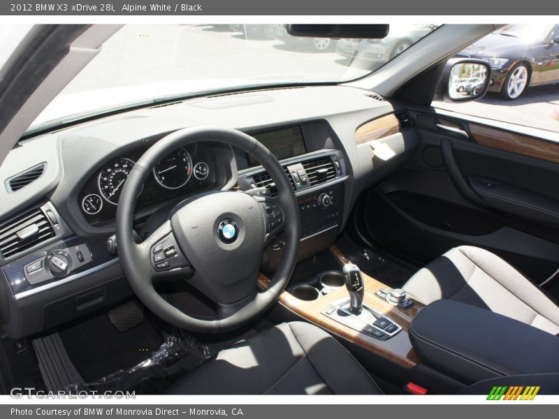 Alpine White / Black 2012 BMW X3 xDrive 28i