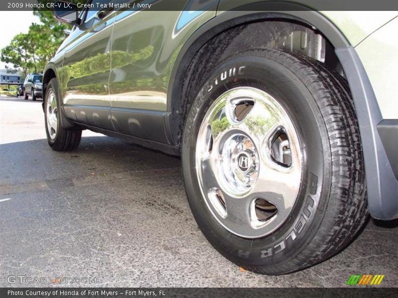  2009 CR-V LX Wheel