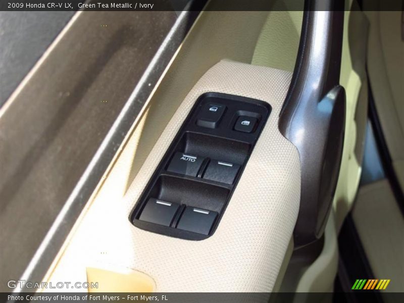 Green Tea Metallic / Ivory 2009 Honda CR-V LX