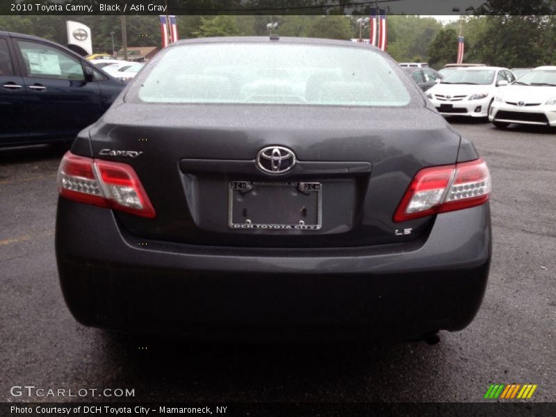 Black / Ash Gray 2010 Toyota Camry