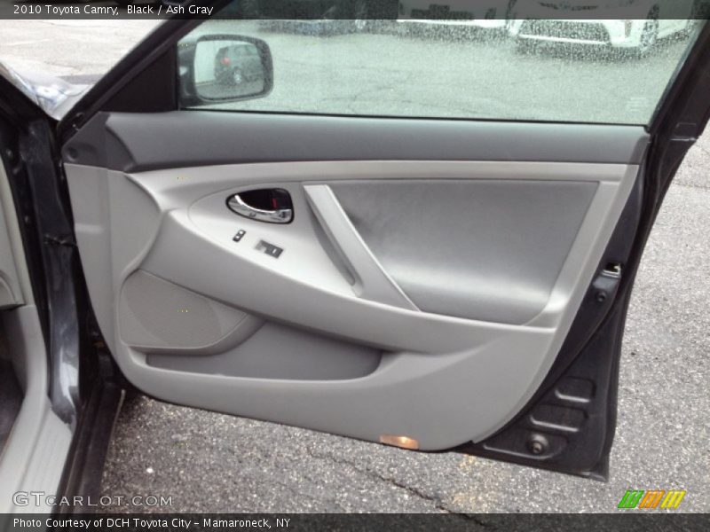 Black / Ash Gray 2010 Toyota Camry