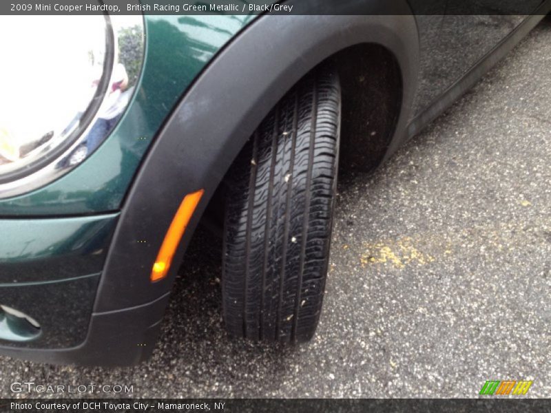 British Racing Green Metallic / Black/Grey 2009 Mini Cooper Hardtop