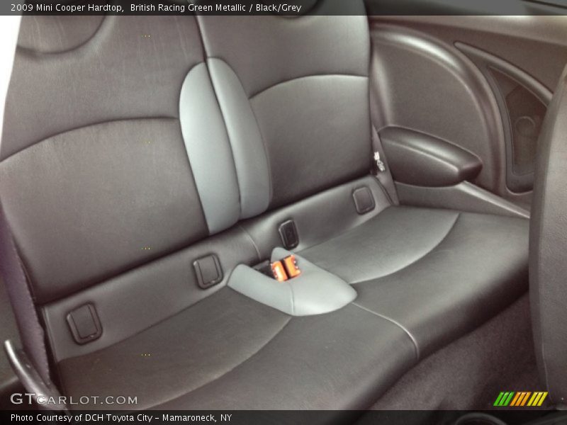 British Racing Green Metallic / Black/Grey 2009 Mini Cooper Hardtop