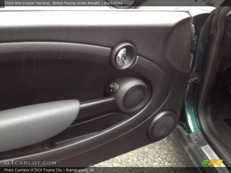 British Racing Green Metallic / Black/Grey 2009 Mini Cooper Hardtop
