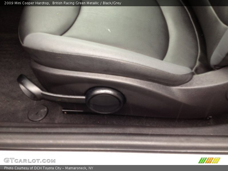 British Racing Green Metallic / Black/Grey 2009 Mini Cooper Hardtop