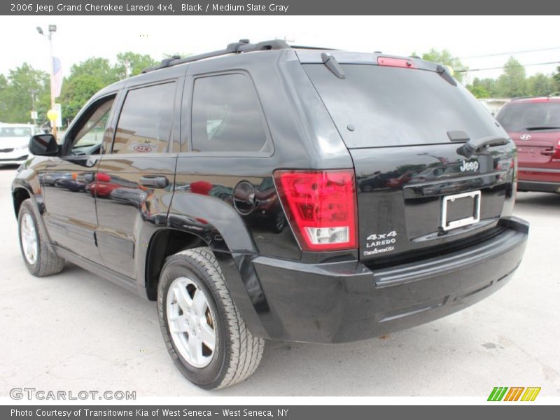 Black / Medium Slate Gray 2006 Jeep Grand Cherokee Laredo 4x4