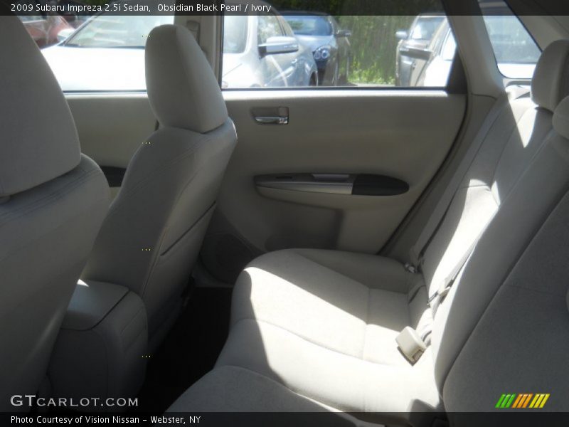 Obsidian Black Pearl / Ivory 2009 Subaru Impreza 2.5i Sedan