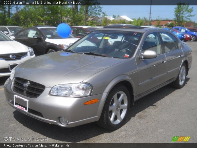 Sterling Mist Metallic / Black 2001 Nissan Maxima SE