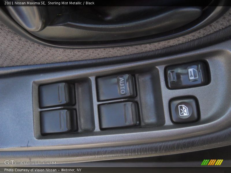 Sterling Mist Metallic / Black 2001 Nissan Maxima SE