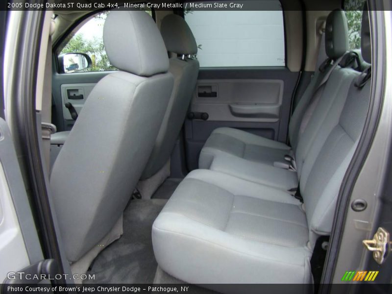 Mineral Gray Metallic / Medium Slate Gray 2005 Dodge Dakota ST Quad Cab 4x4