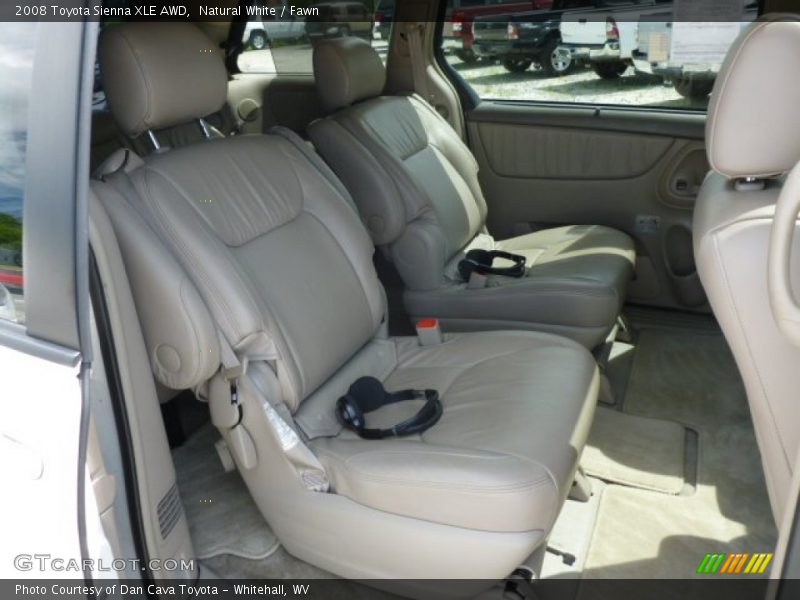 Natural White / Fawn 2008 Toyota Sienna XLE AWD