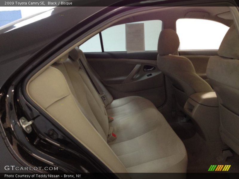 Black / Bisque 2009 Toyota Camry SE