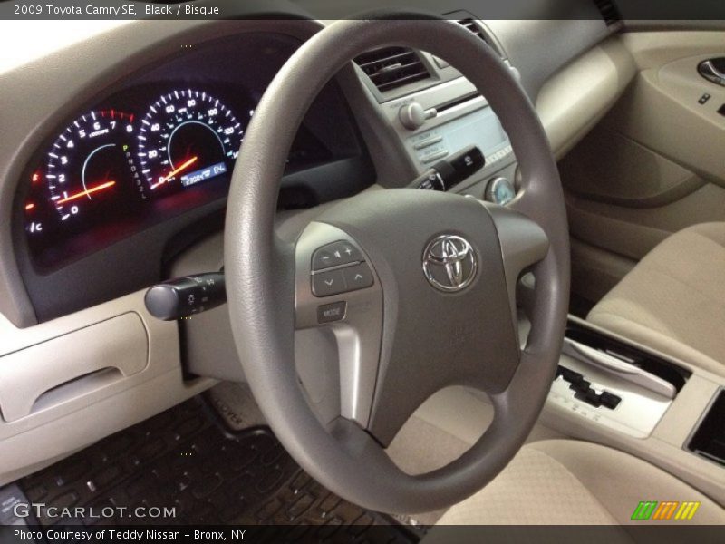 Black / Bisque 2009 Toyota Camry SE
