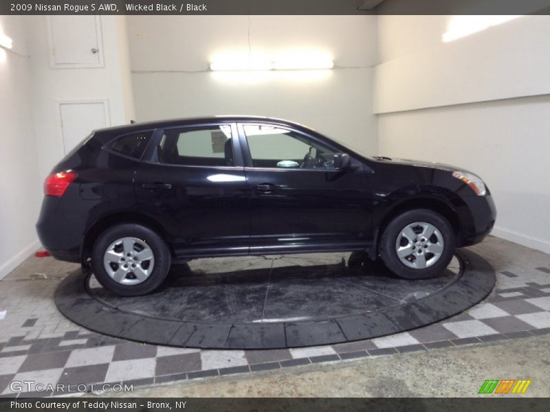 Wicked Black / Black 2009 Nissan Rogue S AWD