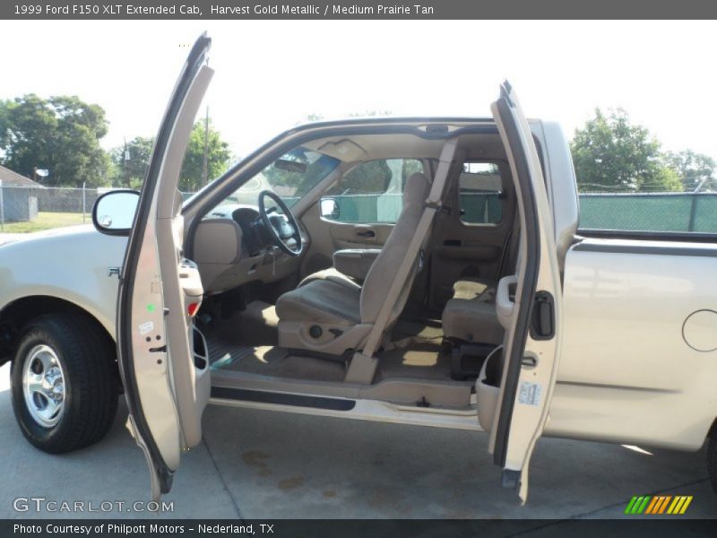 Harvest Gold Metallic / Medium Prairie Tan 1999 Ford F150 XLT Extended Cab