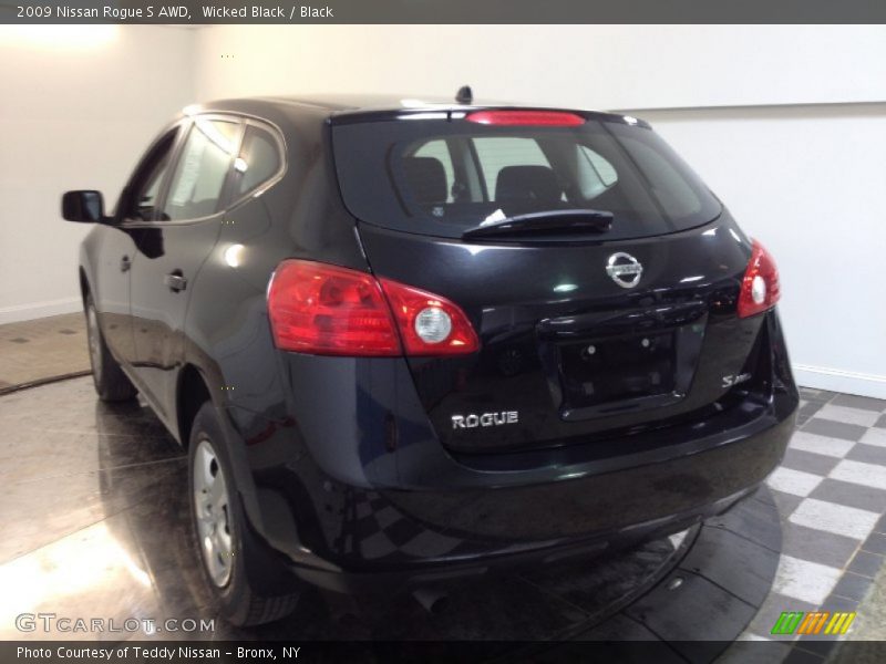 Wicked Black / Black 2009 Nissan Rogue S AWD