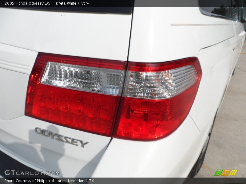 Taffeta White / Ivory 2005 Honda Odyssey EX