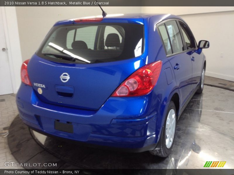 Metallic Blue / Charcoal 2010 Nissan Versa 1.8 S Hatchback