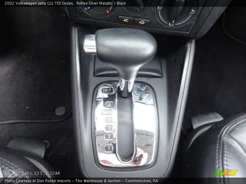 Reflex Silver Metallic / Black 2002 Volkswagen Jetta GLS TDI Sedan