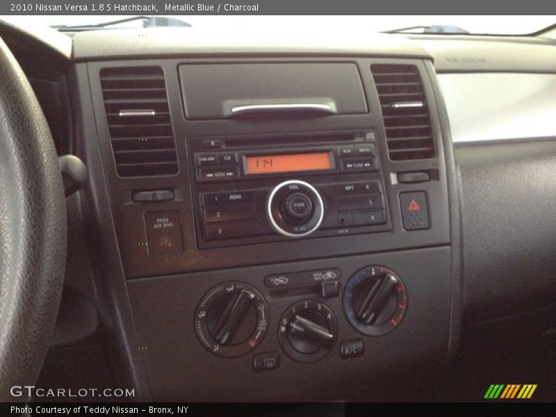 Metallic Blue / Charcoal 2010 Nissan Versa 1.8 S Hatchback