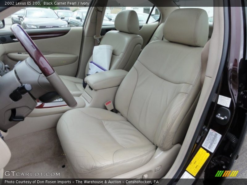 Black Garnet Pearl / Ivory 2002 Lexus ES 300