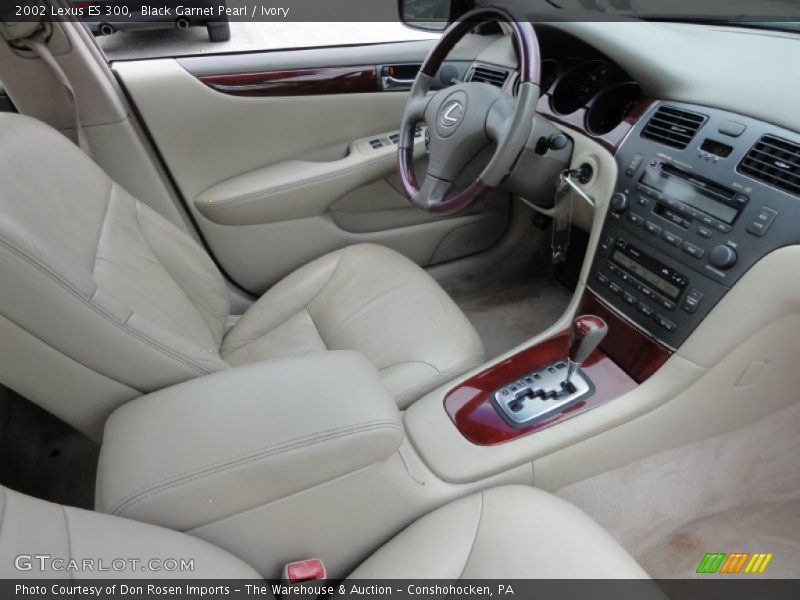 Black Garnet Pearl / Ivory 2002 Lexus ES 300