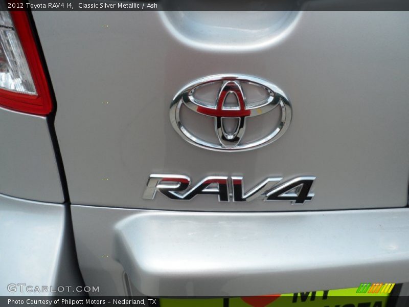 Classic Silver Metallic / Ash 2012 Toyota RAV4 I4