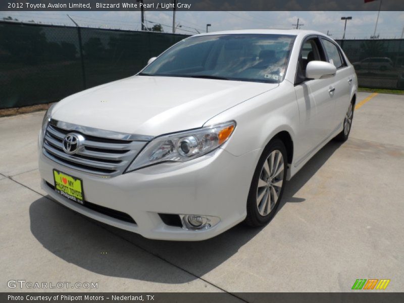 Blizzard White Pearl / Light Gray 2012 Toyota Avalon Limited