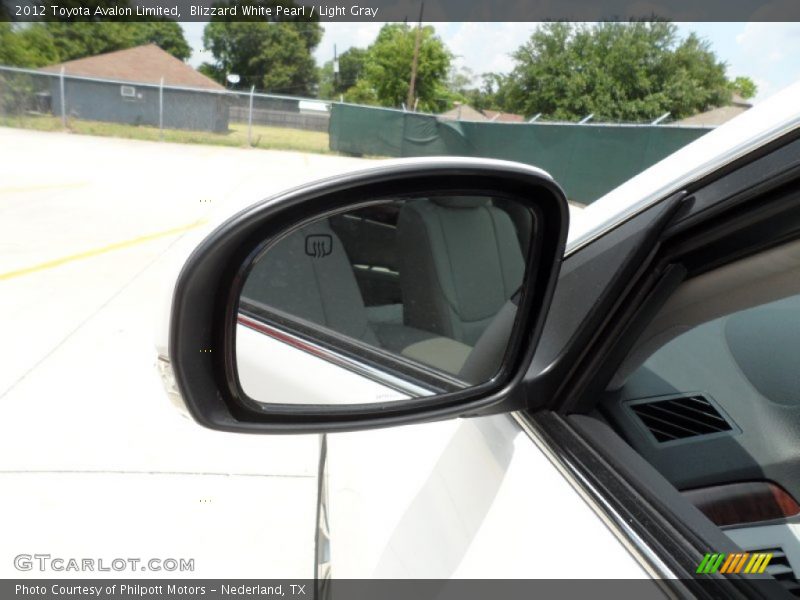 Blizzard White Pearl / Light Gray 2012 Toyota Avalon Limited