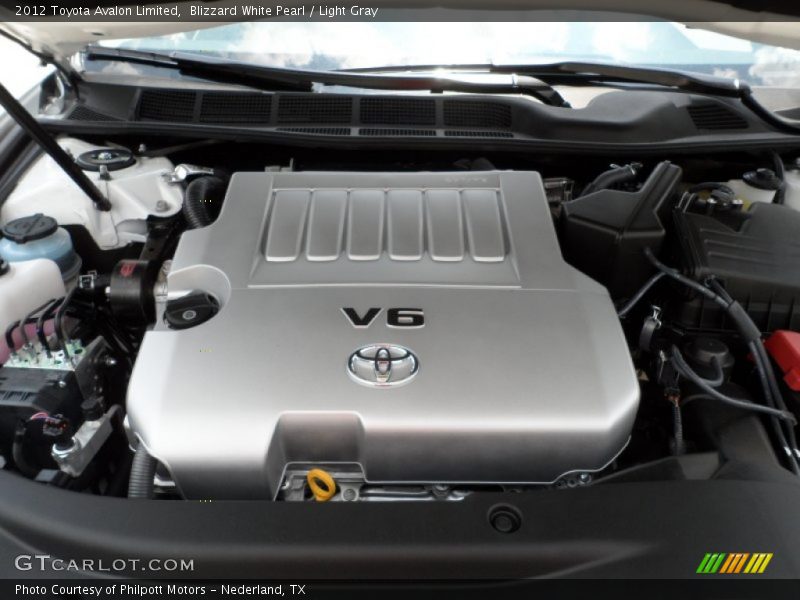 Blizzard White Pearl / Light Gray 2012 Toyota Avalon Limited