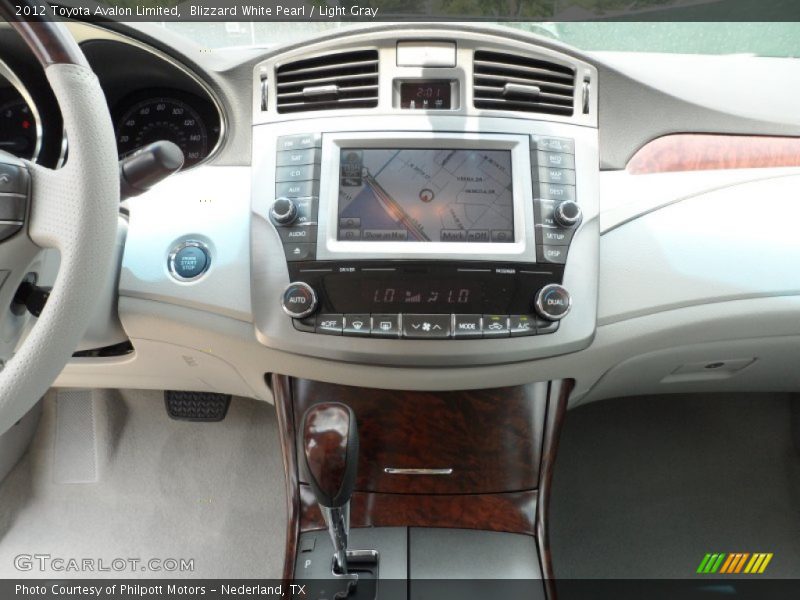 Blizzard White Pearl / Light Gray 2012 Toyota Avalon Limited