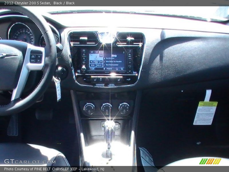 Black / Black 2012 Chrysler 200 S Sedan
