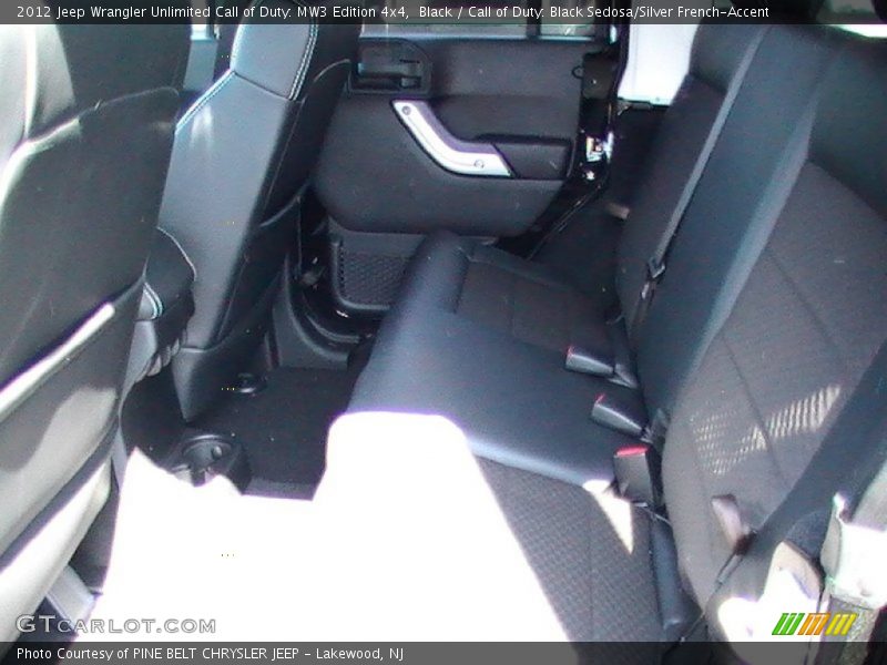 Black / Call of Duty: Black Sedosa/Silver French-Accent 2012 Jeep Wrangler Unlimited Call of Duty: MW3 Edition 4x4